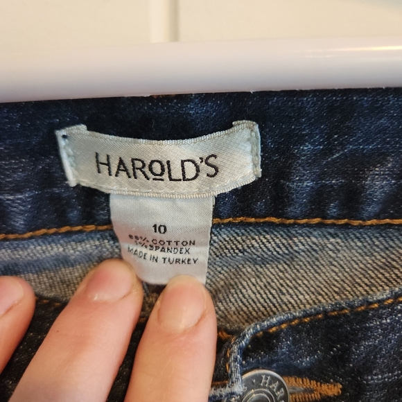 Vintage Embroidered Blue Jean Capris - Picture 5 of 7